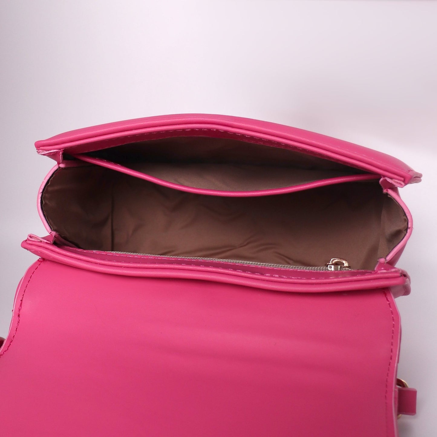 Pink Shoulder Bag for Women With Chain Shoulder Strap - Anharo