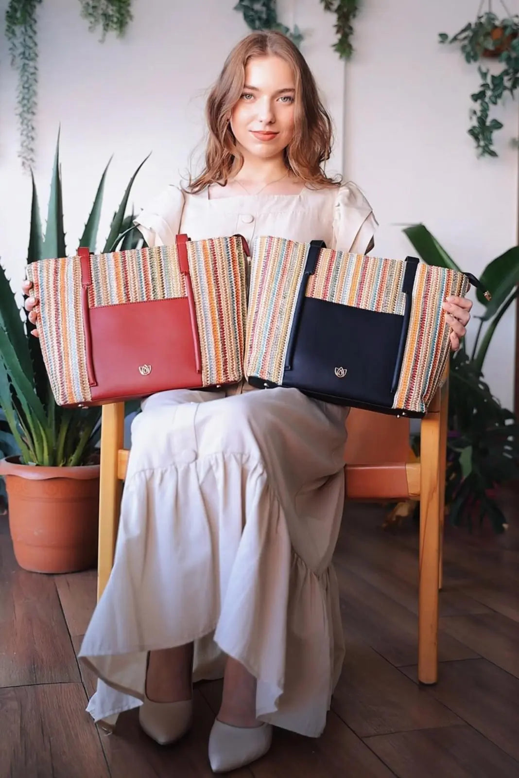 Straw-effect woven summer Black tote bag 