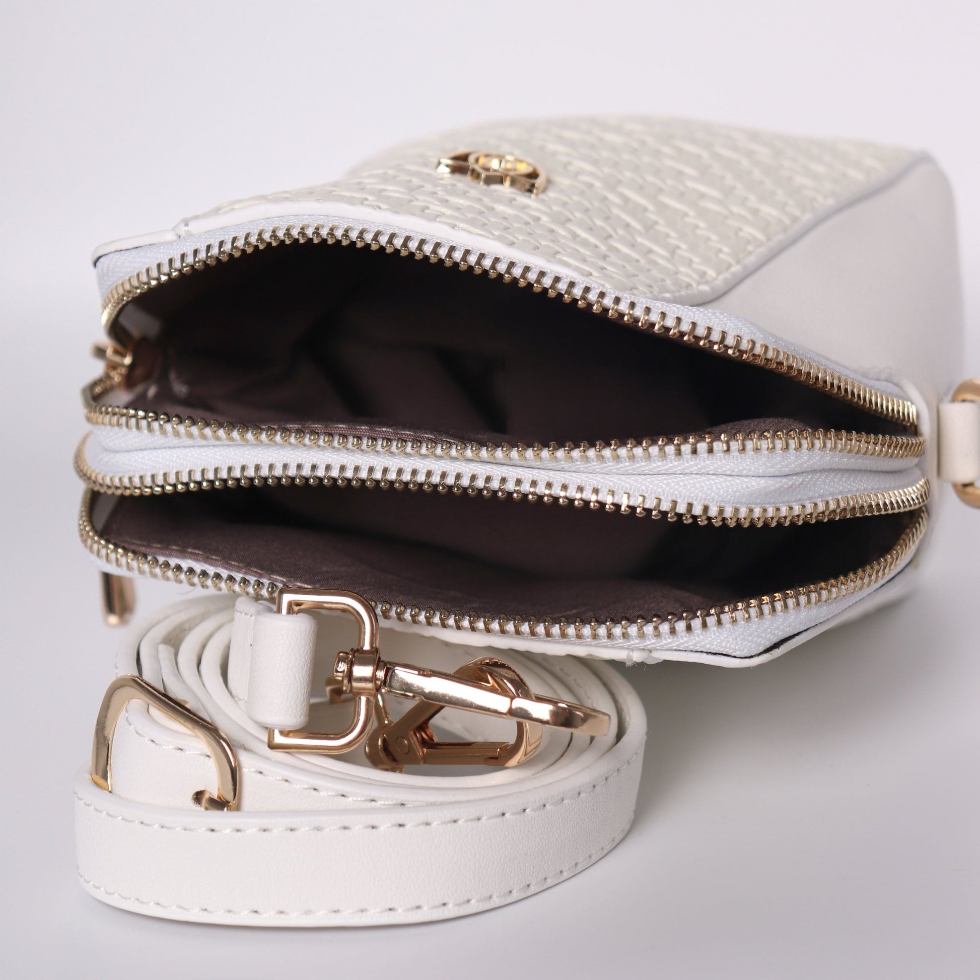 Minimalist White Crossbody Bag for Women - Anharo