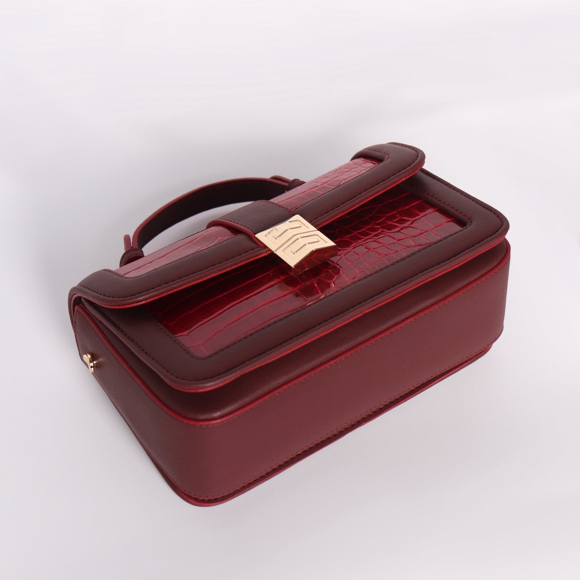 Red Leather Handbags With A Crocodile Leather Texture | Top Handle Croc Bag - Anharo